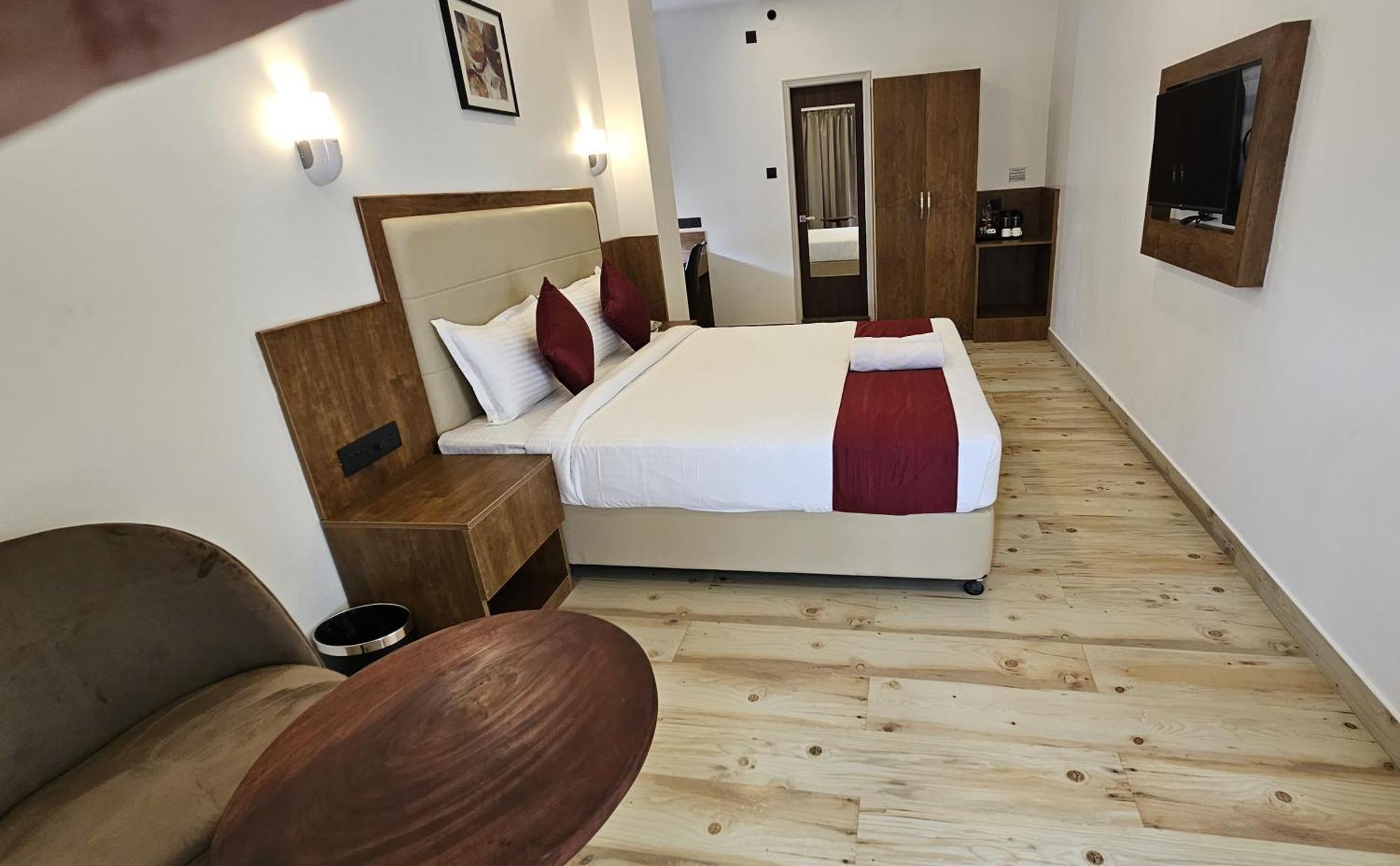 Indiana Hills Hotel ชิลลอง ภายนอก รูปภาพ
