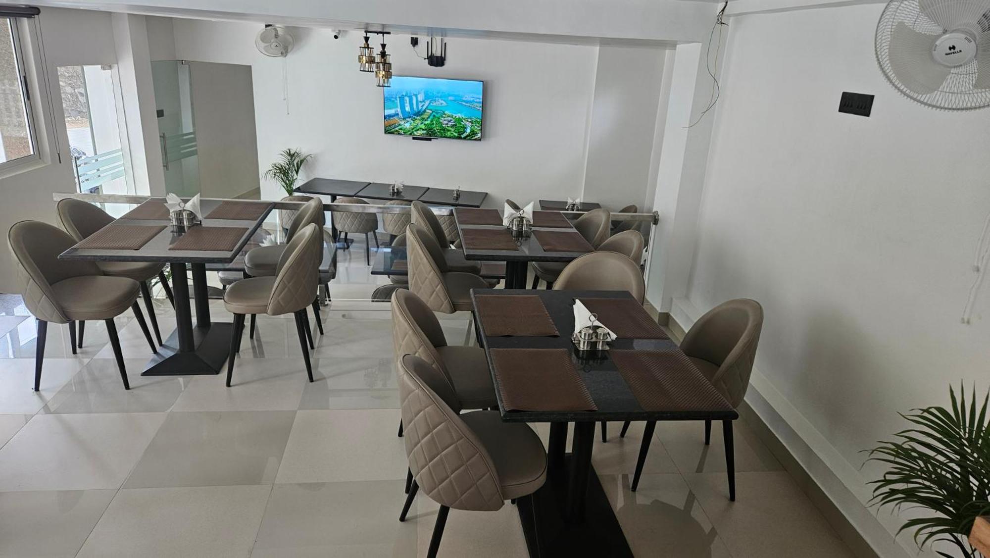 Indiana Hills Hotel ชิลลอง ภายนอก รูปภาพ